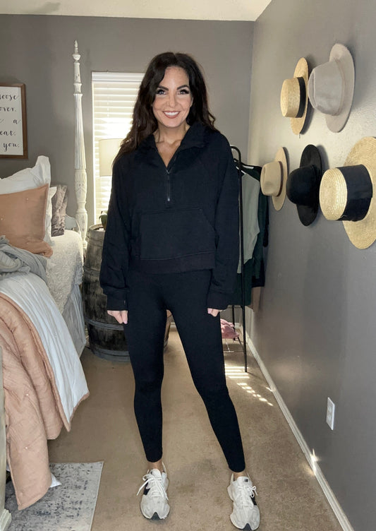 Cropped Hoodie Jacket (Black)