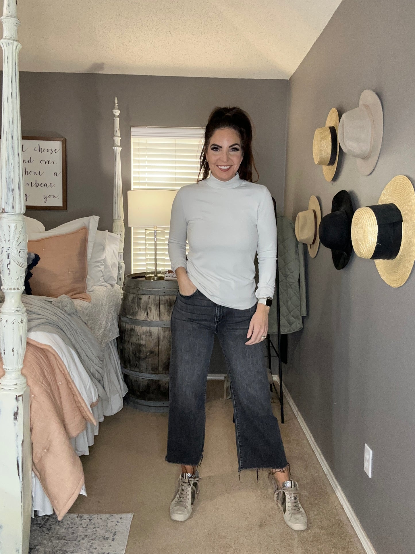 Turtle Neck Knit Top