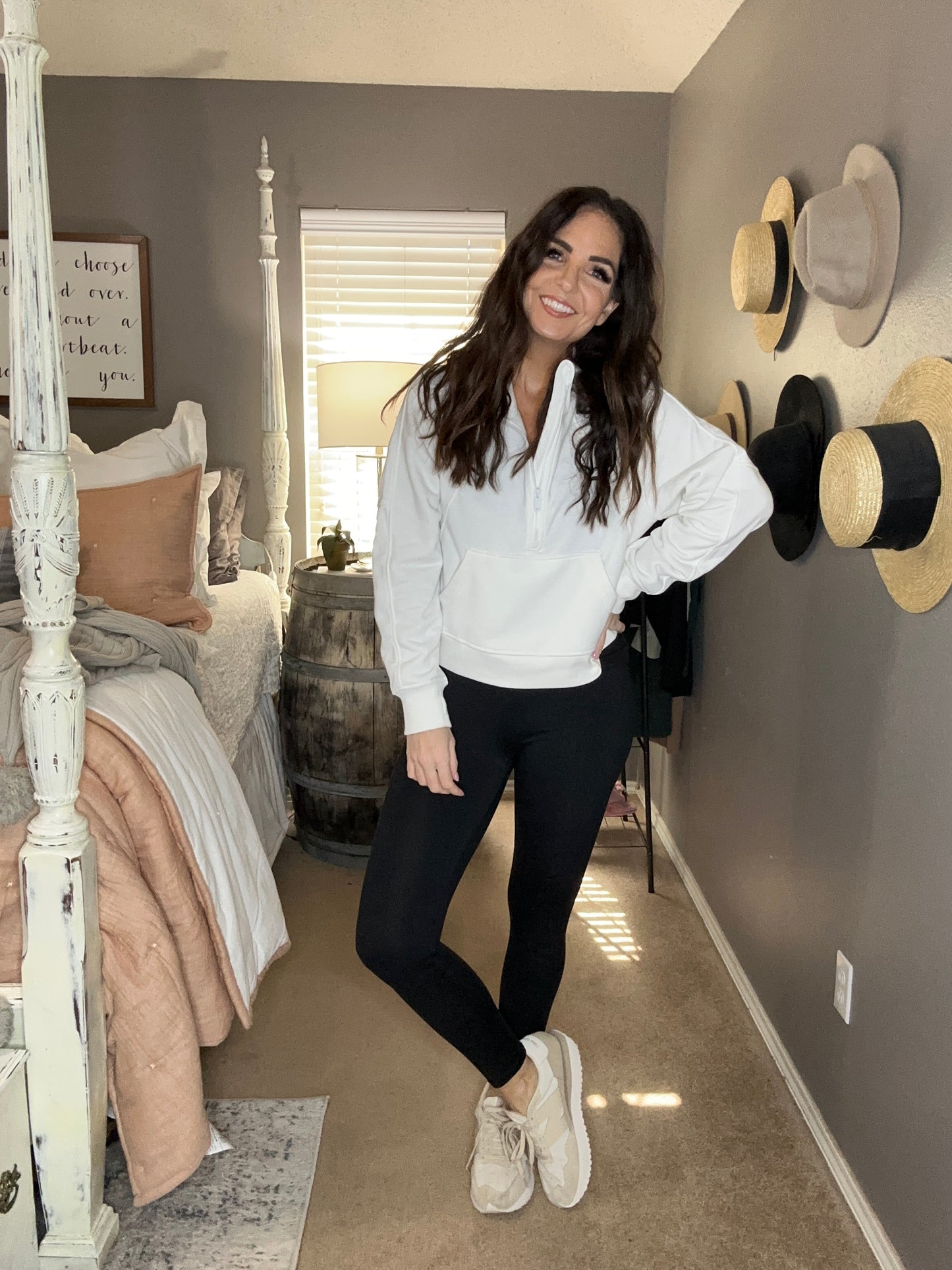 Cropped Hoodie Jacket (Off White)